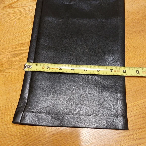 Wilfred Aritzia 'The Melina Pant' Black Vegan Leather High Rise Trousers sz 10